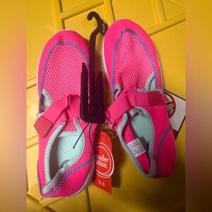 Wonder Nation Kids Vibrant Pink Water Shoes